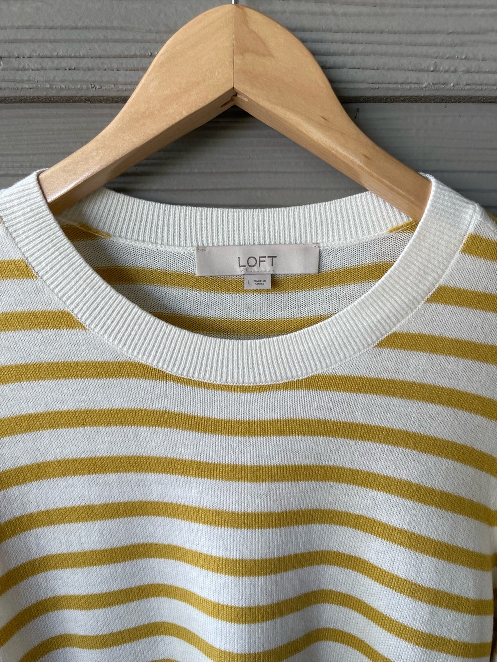 LOFT Women's Yellow White Striped Puff Sleeve Knit Sweater Size L - Picture 2 of 6